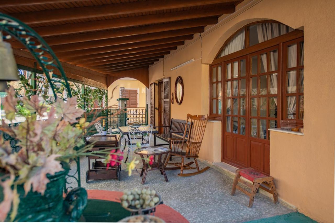 Fay'S Barbeque Garden House -Family Activities Corfu Port公寓 外观 照片