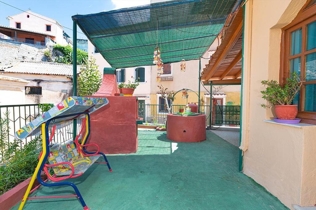 Fay'S Barbeque Garden House -Family Activities Corfu Port公寓 外观 照片